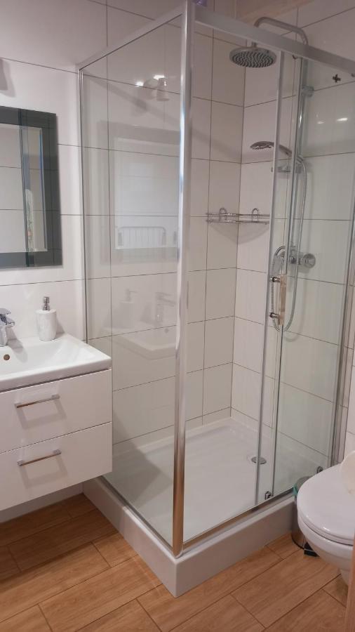 Pokoje I Domki Wiktoria Bedzino Ngoại thất bức ảnh