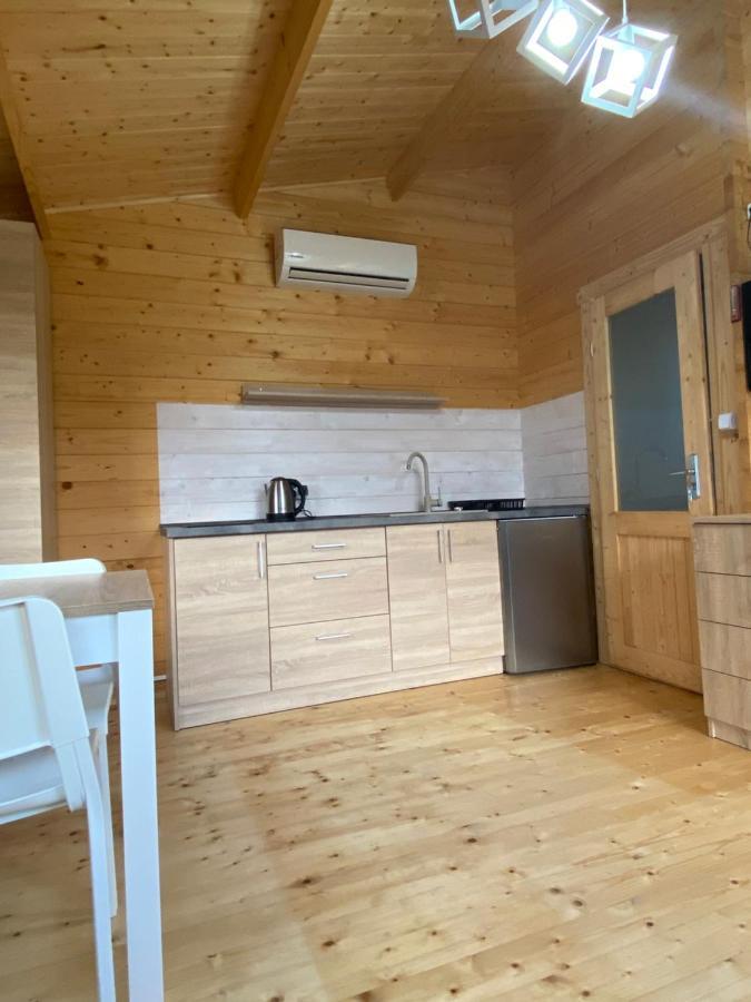 Pokoje I Domki Wiktoria Bedzino Ngoại thất bức ảnh