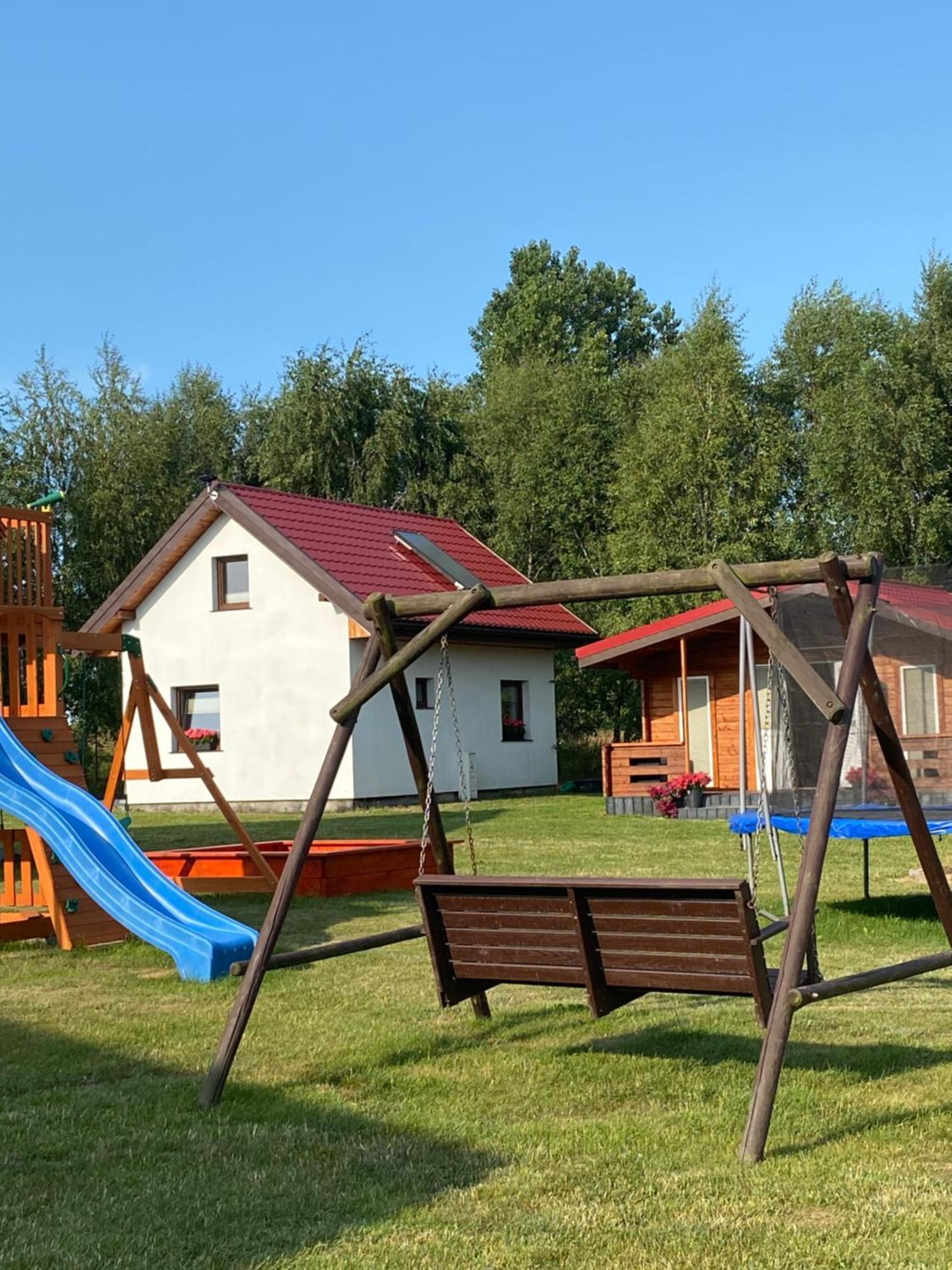 Pokoje I Domki Wiktoria Bedzino Ngoại thất bức ảnh